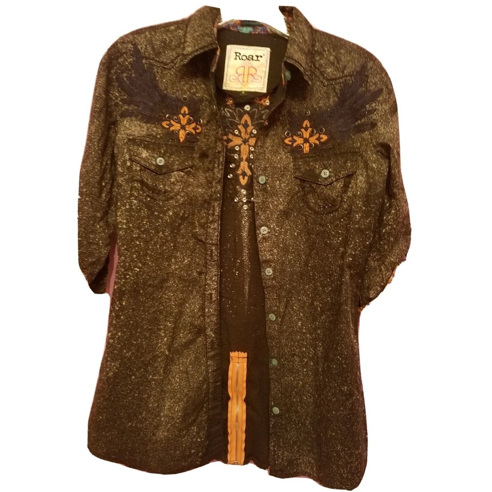 Roar Western Embellished Roll Tab Sleeve Sz 6 zipper Accent in back. Rodeo